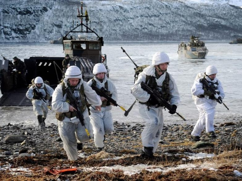 Reconnaissance aircraft